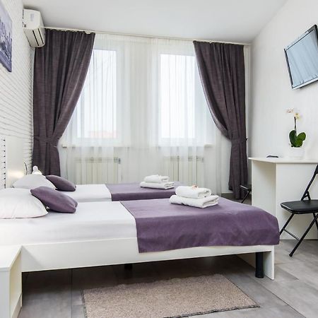 Skyhome Mini-Hotel Kijów Zewnętrze zdjęcie