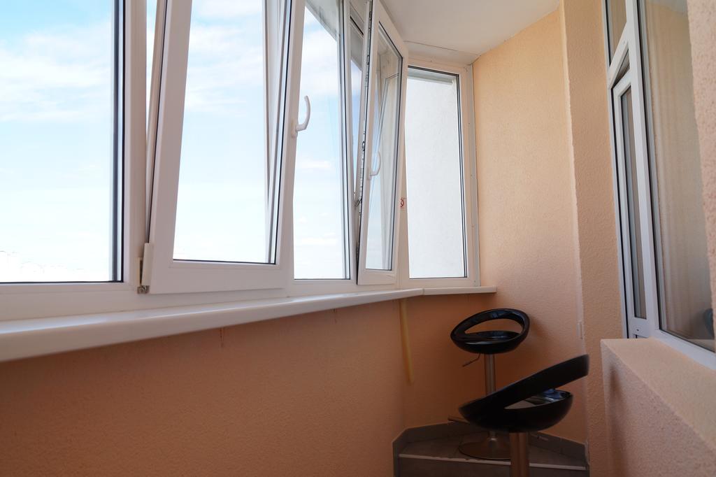 Skyhome Mini-Hotel Kijów Zewnętrze zdjęcie