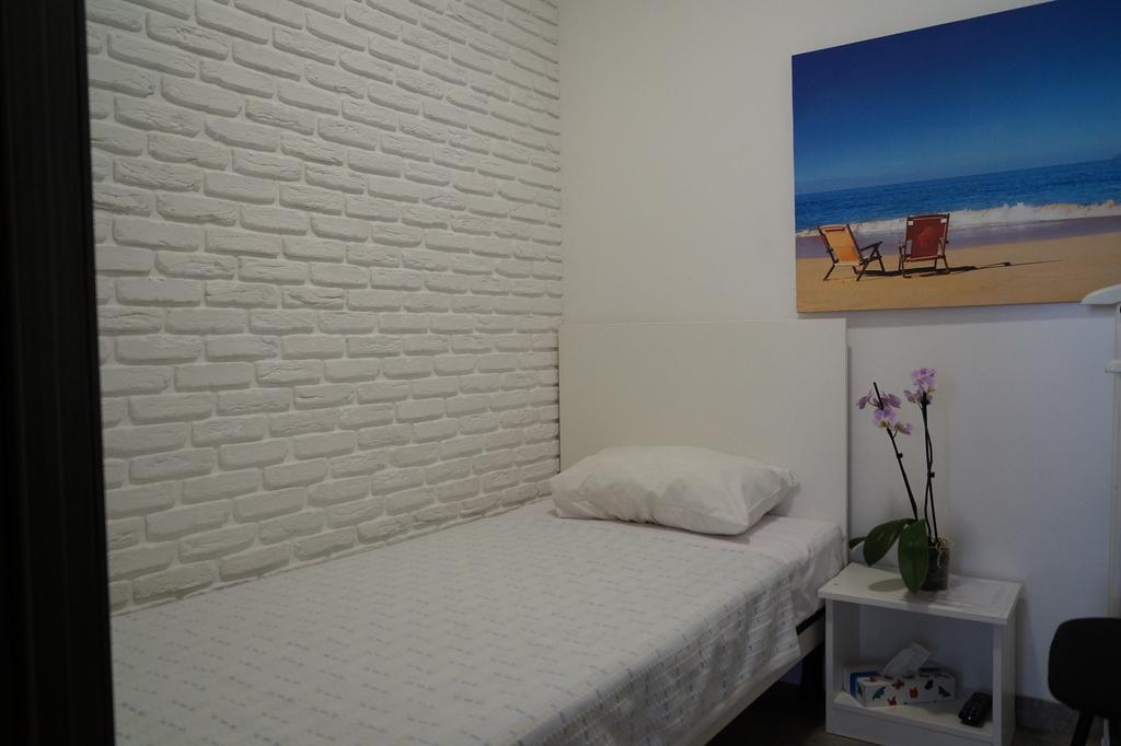 Skyhome Mini-Hotel Kijów Zewnętrze zdjęcie