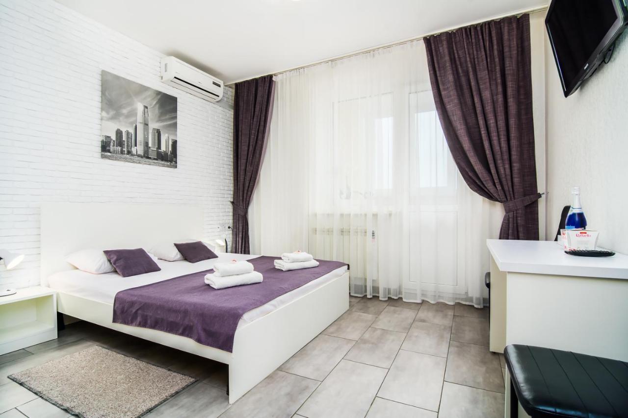 Skyhome Mini-Hotel Kijów Zewnętrze zdjęcie