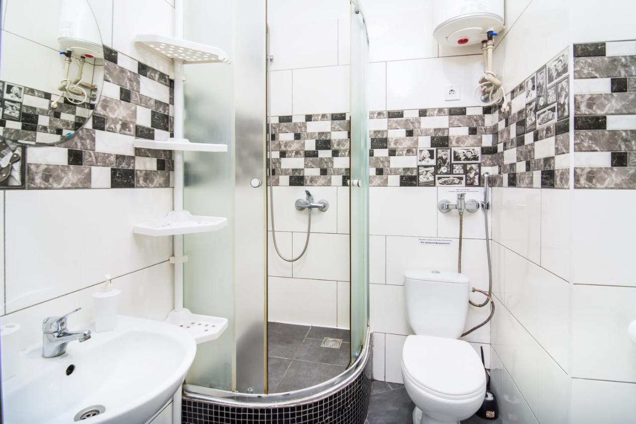 Skyhome Mini-Hotel Kijów Zewnętrze zdjęcie